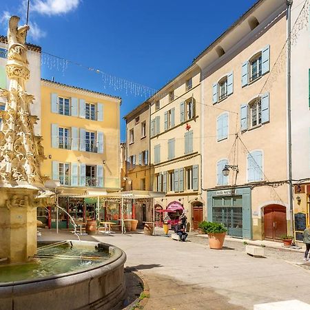 Provence Au Coeur Appart Hotels Forcalquier Exterior photo