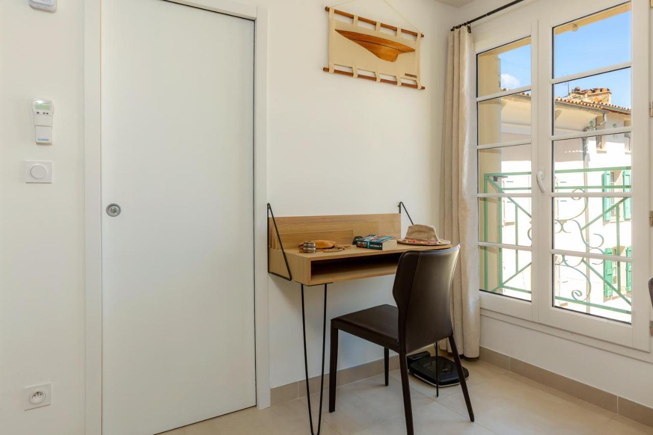 Provence Au Coeur Appart Hotels Forcalquier Exterior photo
